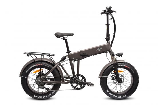 red cycling rocket roll